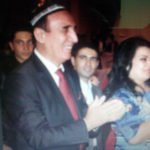 Gul ichida uchratdim